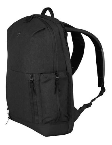 Mochila Almont Deluxe Laptop Color Negro Victorinox 602641